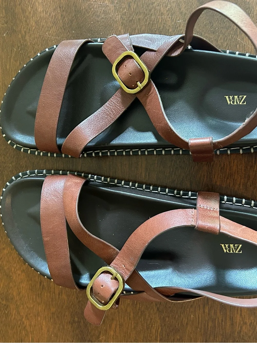 Zara Brown leather strappy sandals - Picture 2 of 5